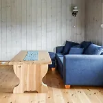 2 Bedroom Gorgeous In Ferienhaus Eggedal
